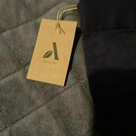 Amazon Essentials Men's Tapered-Fit Cotton Elasticated Waist Chino Pant - Picture 2 of 4